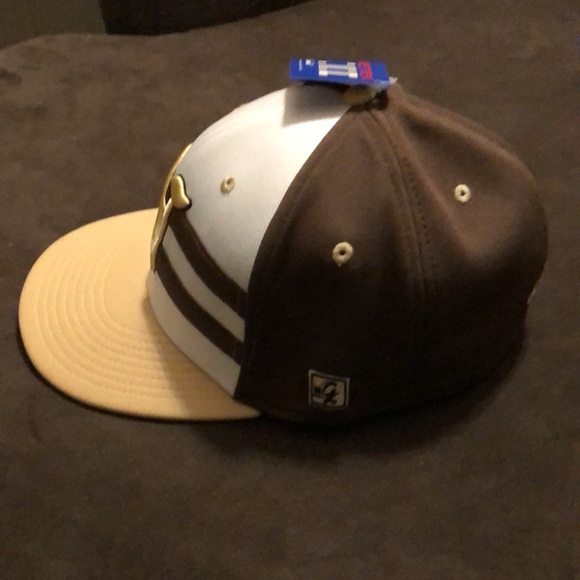 Fitted Hat Rare color combo flex fit size Large - Picture 2 of 5